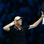 Sinner turns aside Fritz to close in on ATP Finals last four