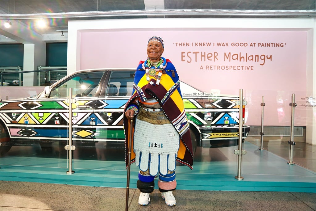 Snl24 | WATCH: Gogo Esther’s BMW comes back home!