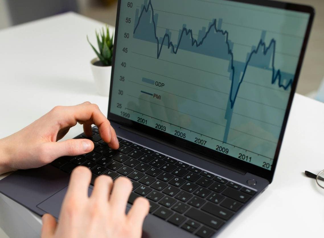 Navigating global markets: How South Africa’s traders can thrive in a shifting economic landscape