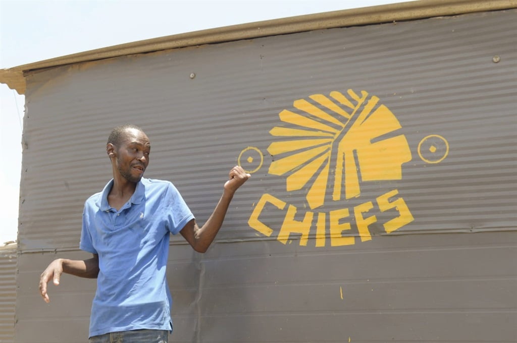 Snl24 | Amakhosi super fan would rather starve to death!