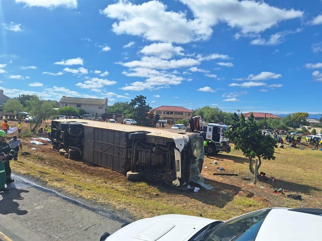 Snl24 |  Deadly ride: Eight killed in bus tragedy
