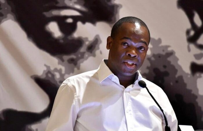 SABC Group news executive Moshoeshoe Monare resigns