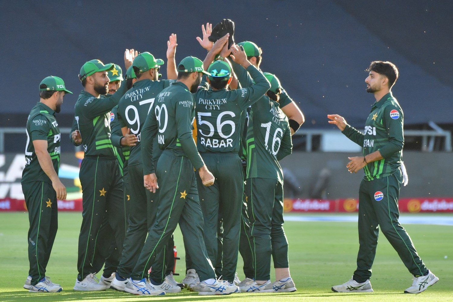 Proteas thumped as Pakistan wrap up series win with a game to spare