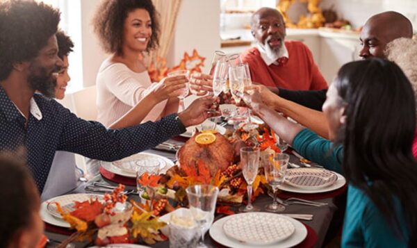 5 easy weight loss hacks to dodge holiday calories