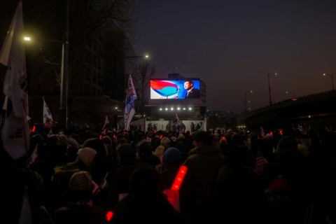 South Korea investigators vow to execute Yoon arrest warrant