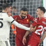 Manchester United hold Liverpool to end losing streak