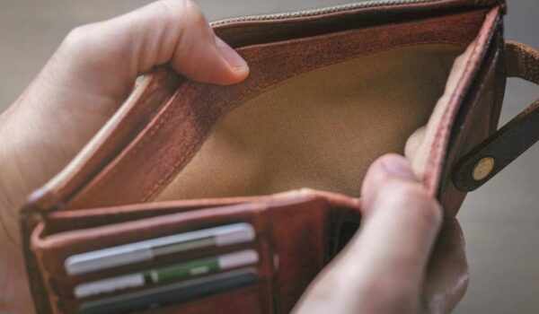 7 money-saving tips to survive dreaded Januworry