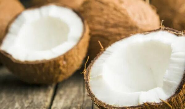 4 ways to remove coconut shell in just a few minutes