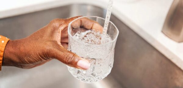 Drinking tap water safer than bottled water, says new research