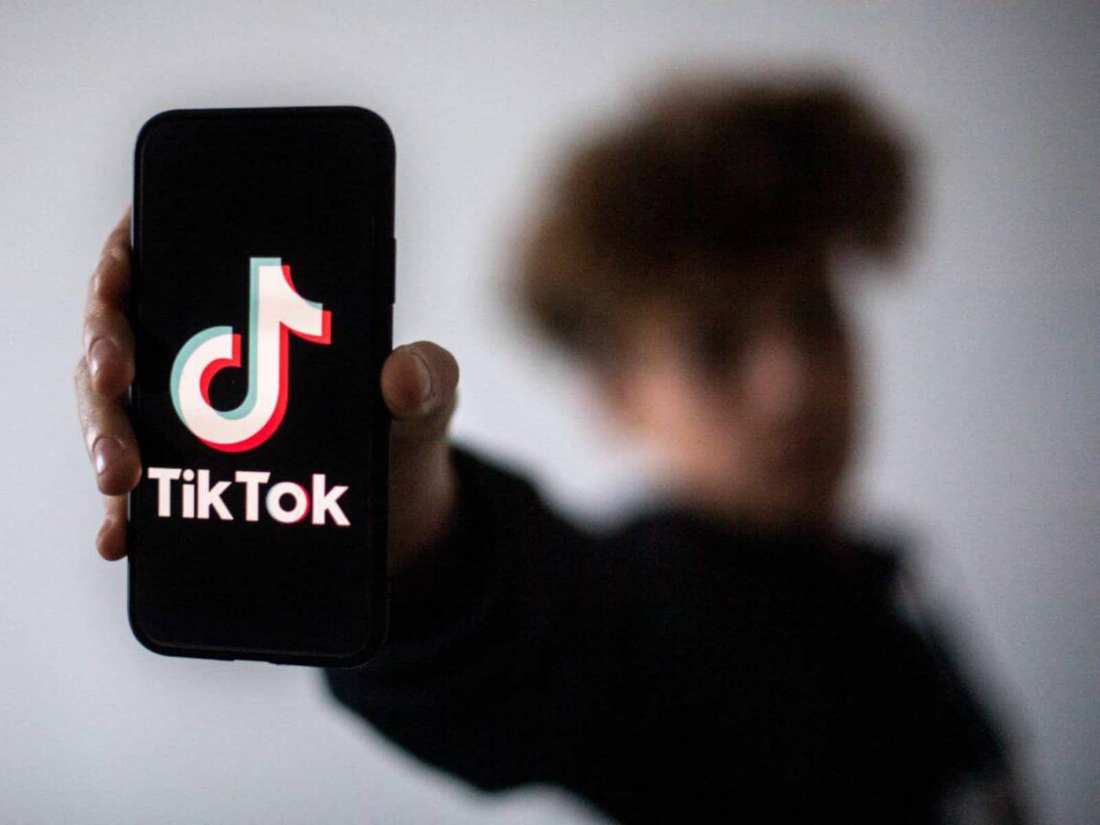 TikTok set to shut down app in US on Sunday – 170m users to be affected
