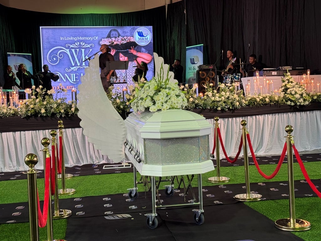 Snl24 | WATCH: Tears flow at Winnie Khumalo’s funeral
