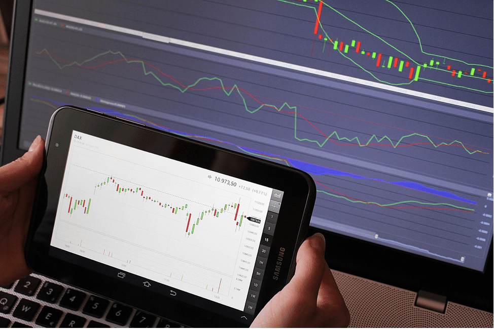 Exploring advanced trading tools and ai-driven insights from top forex brokers in South Africa