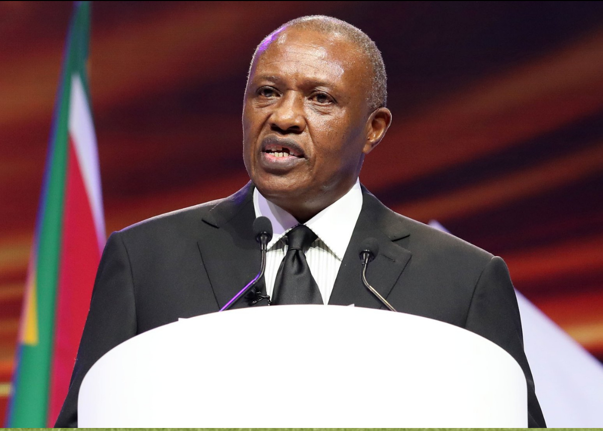Orlando Pirates star wants overseas move at any cost!
