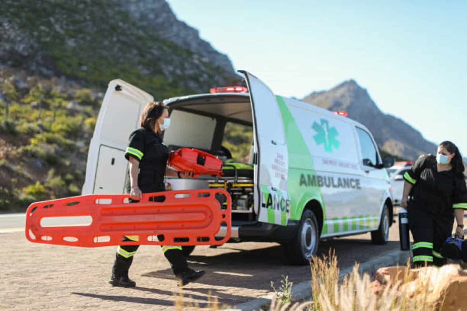 Western Cape EMS handles over 23 000 life-threatening incidents during festive season