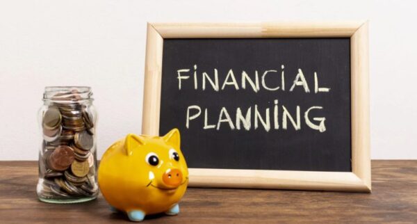 8 essential healthcare financial planning tips for 2025