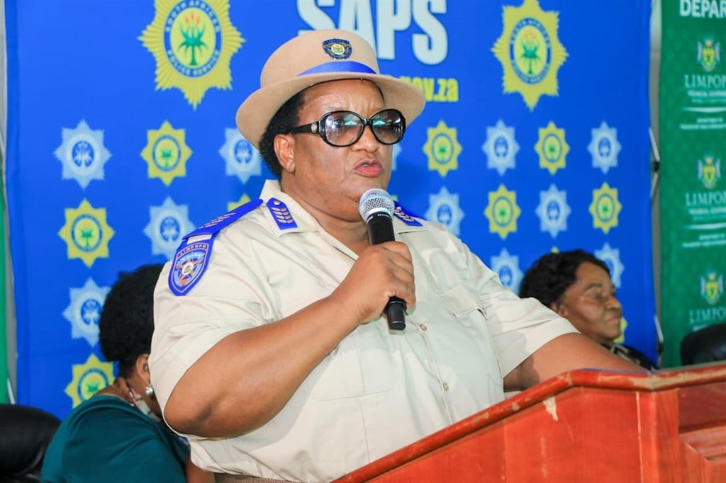 Snl24 | Horror crash kills 13!