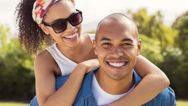 10 small acts of kindness that can transform your relationship