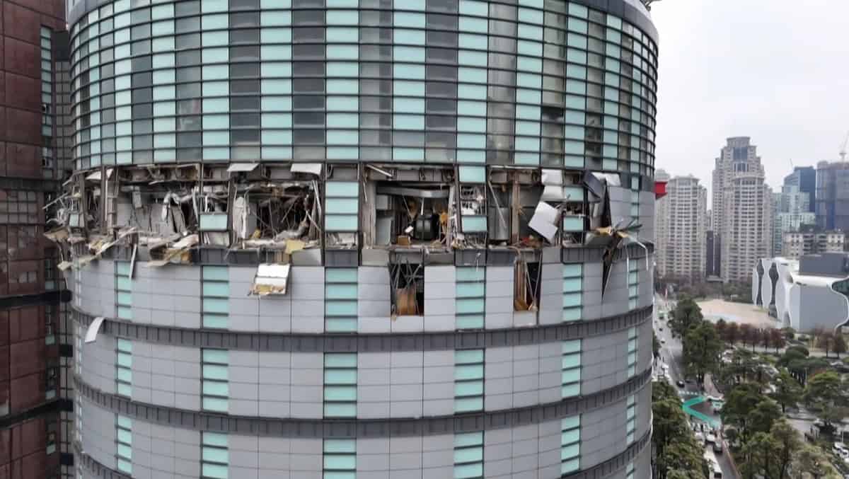 Suspected gas explosion kills four at Taiwan department store