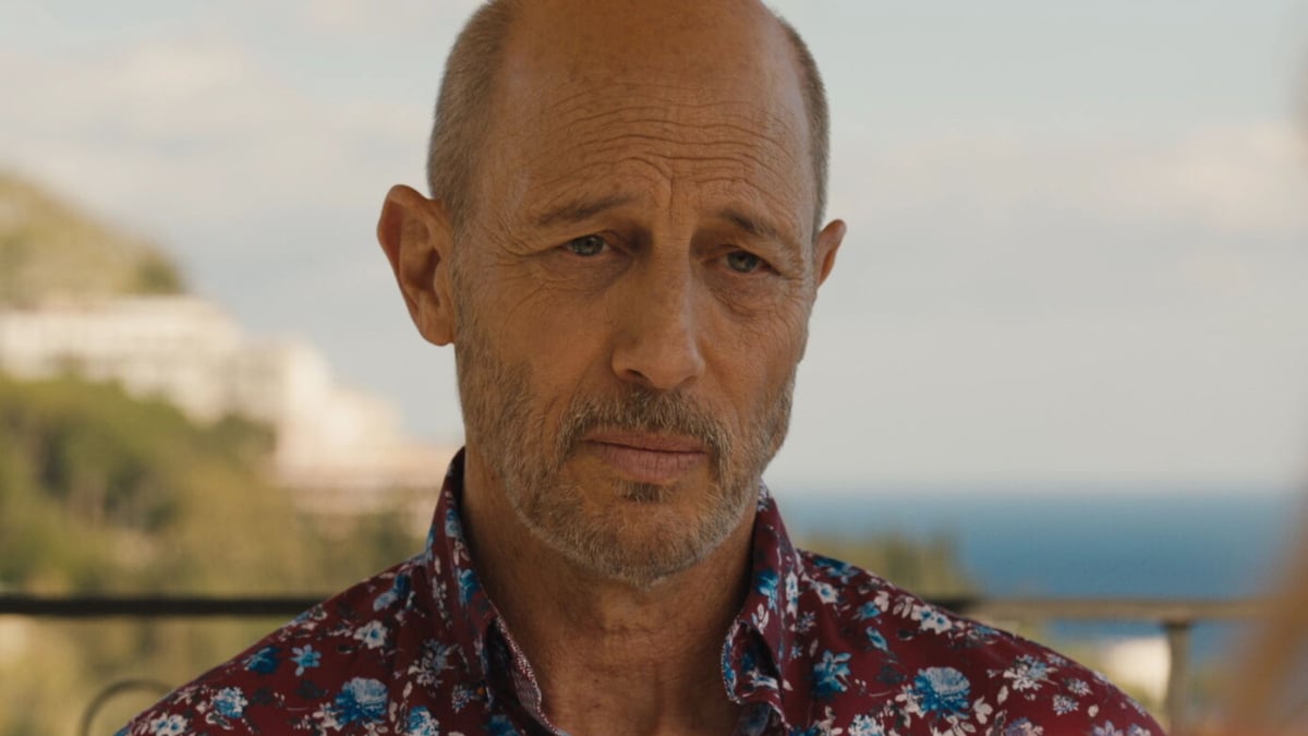 The White Lotus Season 3, episode 1: Why is Tanyas husband Greg at the hotel?