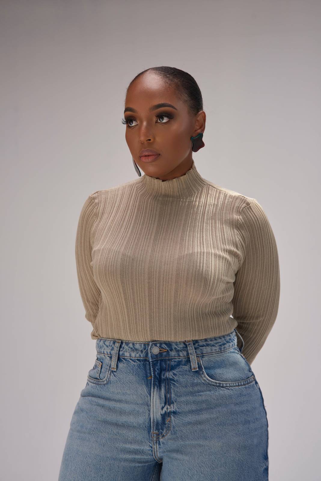 Anelisa Mangcu is weaving art into legacy