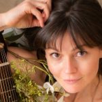 Sarah Banker Releases Bewitching New Single “FRIENDS”