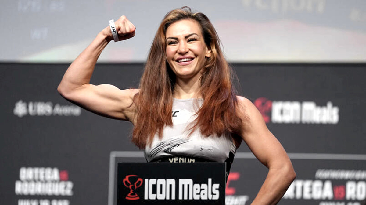 Miesha Tate returns against Yana Santos in Des Moines, Iowa