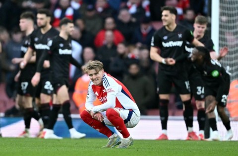 Arsenal’s Premier League title hopes suffer Hammer blow