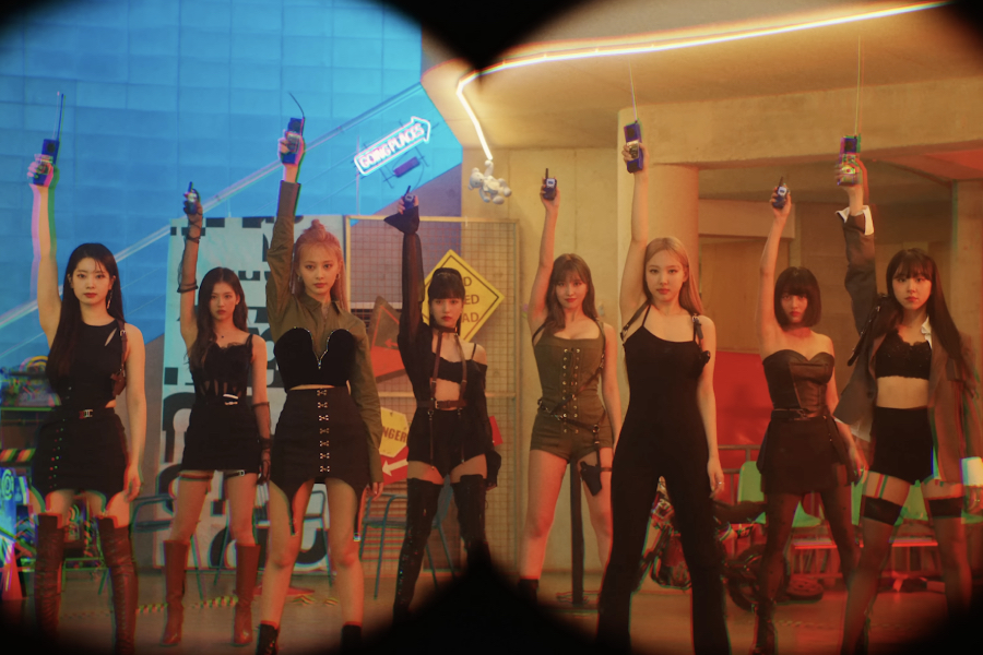 TWICE’s “Talk that Talk” Becomes Their 17th MV To Hit 200 Million Views