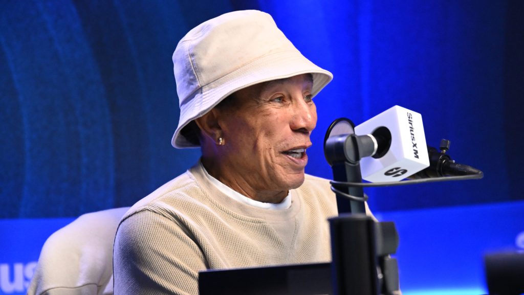 Smokey Robinson Declares Artists Who Don’t Like Their Music Sampled Are “Stupid” And “Fools”