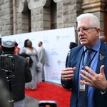 Winde praises GNU, says it offers hope