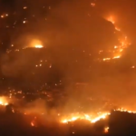 Firefighters battling raging blaze on Table Mountain National Park