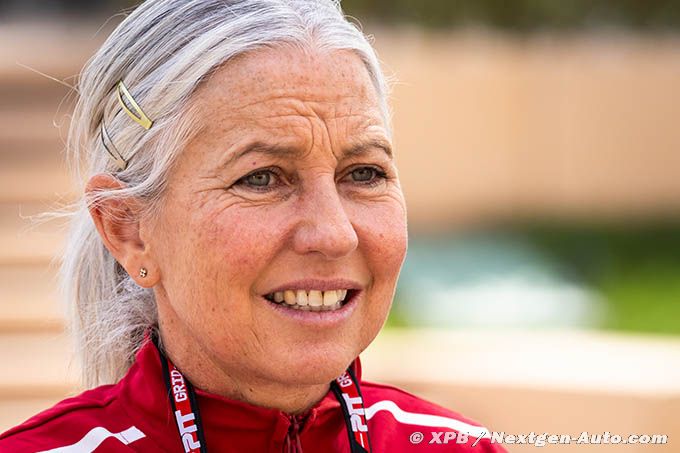 Hamilton explique ses retrouvailles avec Angela Cullen chez Ferrari