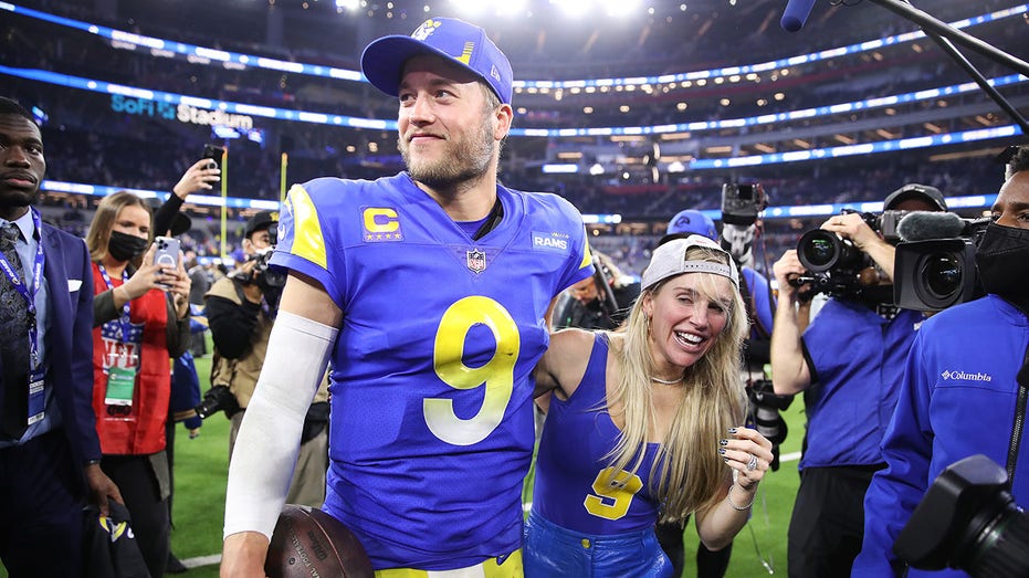 Matthew Stafford’s wife Kelly reacts to NFL star sticking with Rams: ‘No place like home’