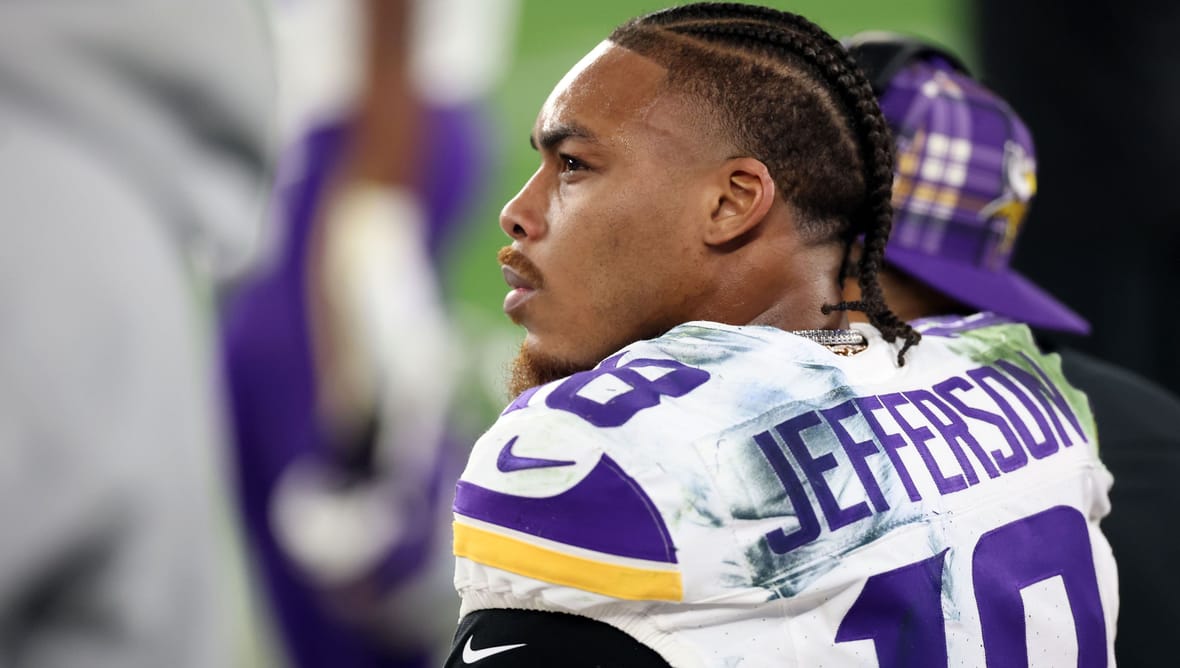 Justin Jefferson Reiterates Stance on Vikings QB Dilemma