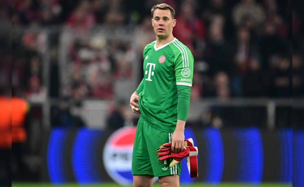 Bayern Munich’s Manuel Neuer Sidelined After Costly Celebration