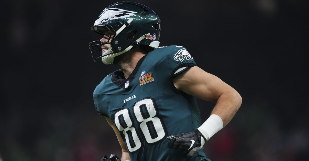 NFL agent is convinced the Eagles won’t be keeping Dallas Goedert