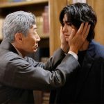 Park Hyung Sik Is Startled By An Embrace From Heo Joon Ho In “Buried Hearts”