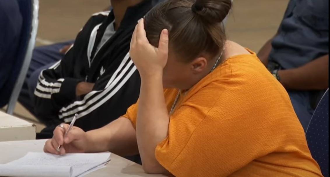 Kelly Smith brought to tears during former employer’s testimony