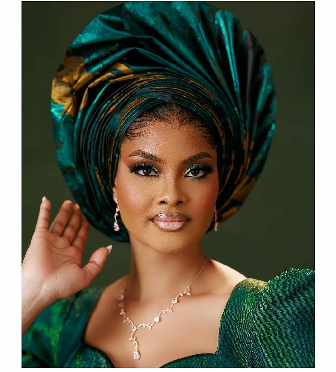 Go Simple & Elegant on Your Yoruba Trad with This Stunning Green Inspo