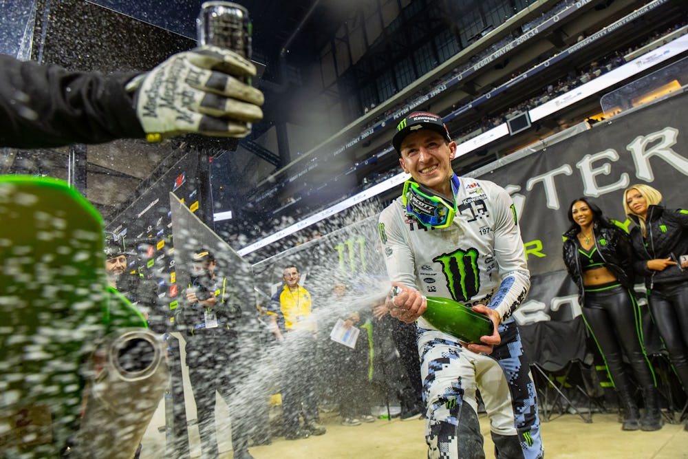 When Was Seth Hammaker’s First 250SX Win?
