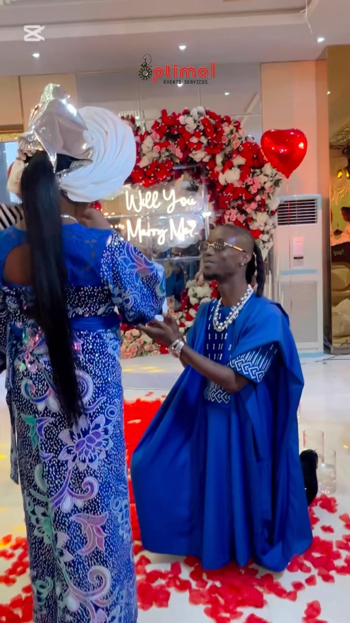 Watch How This Gentleman Surprised His Fiancée With an Owambe Proposal!